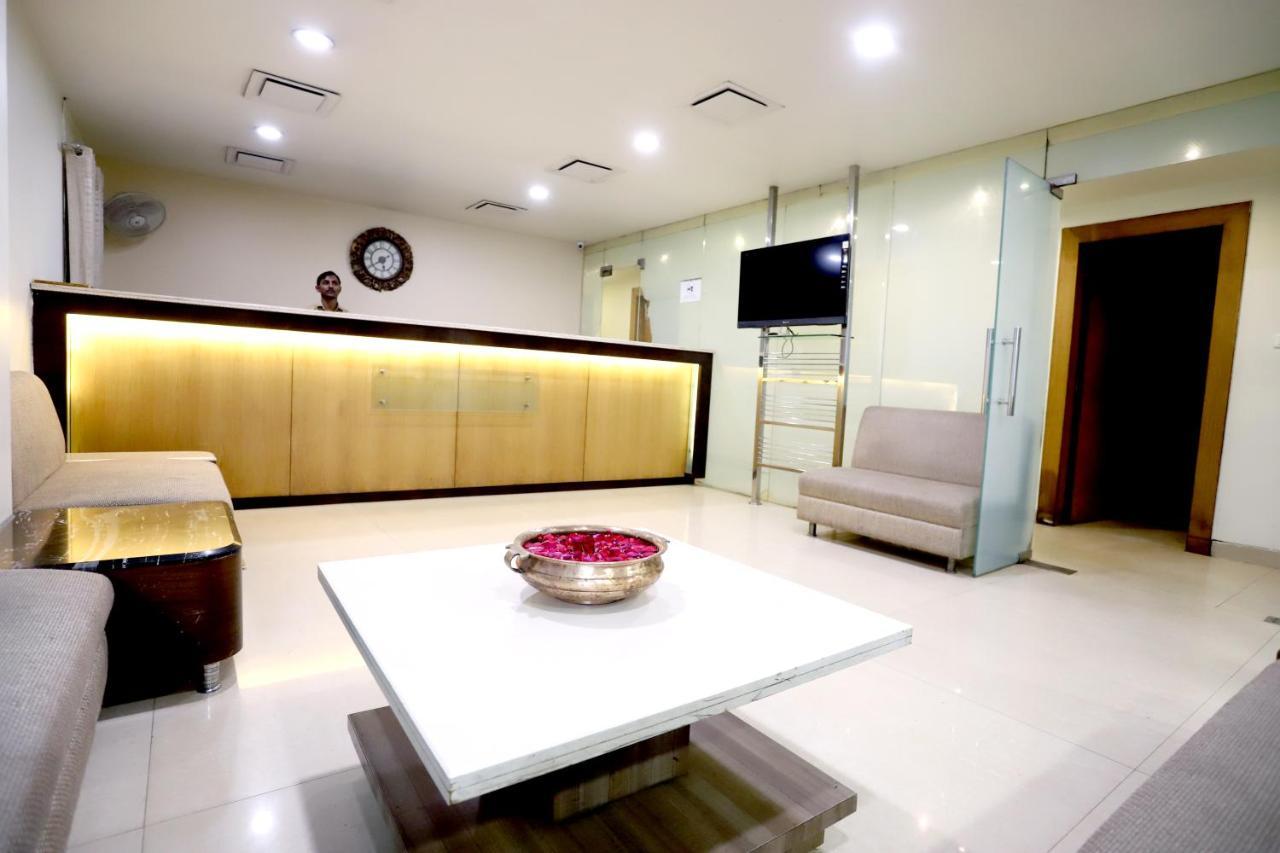 Hotel Blue Pearl Bhopal Bagian luar foto